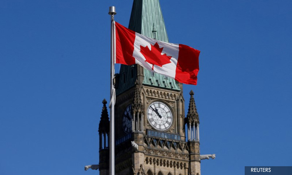 Canadian police probe possible bomb threat to parliament