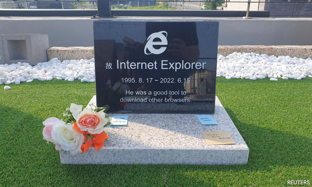 Internet Explorer gravestone goes viral in South Korea