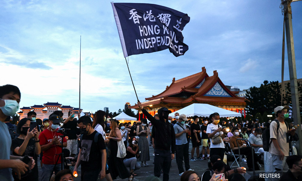 Hundreds gather to mark Tiananmen anniversary in Taiwan