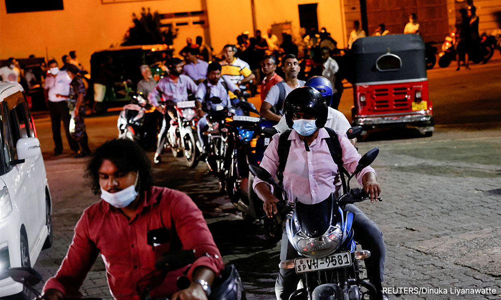 Sri Lankans face 'impossible situation' as nation runs out of fuel