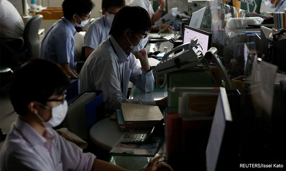 Japanese asked to save power as country sizzles