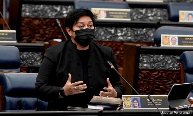 忧禁烟法违《儿童公约》，孩童特委会冀参与评估