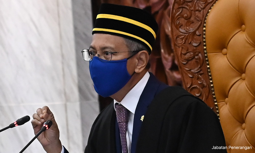 Pinda PDPA: Speaker minta Fahmi rujuk menteri kewangan dulu