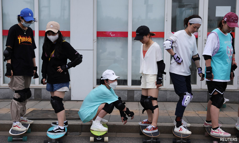 Amid Covid shutdowns, Chinese women flock to skateboarding