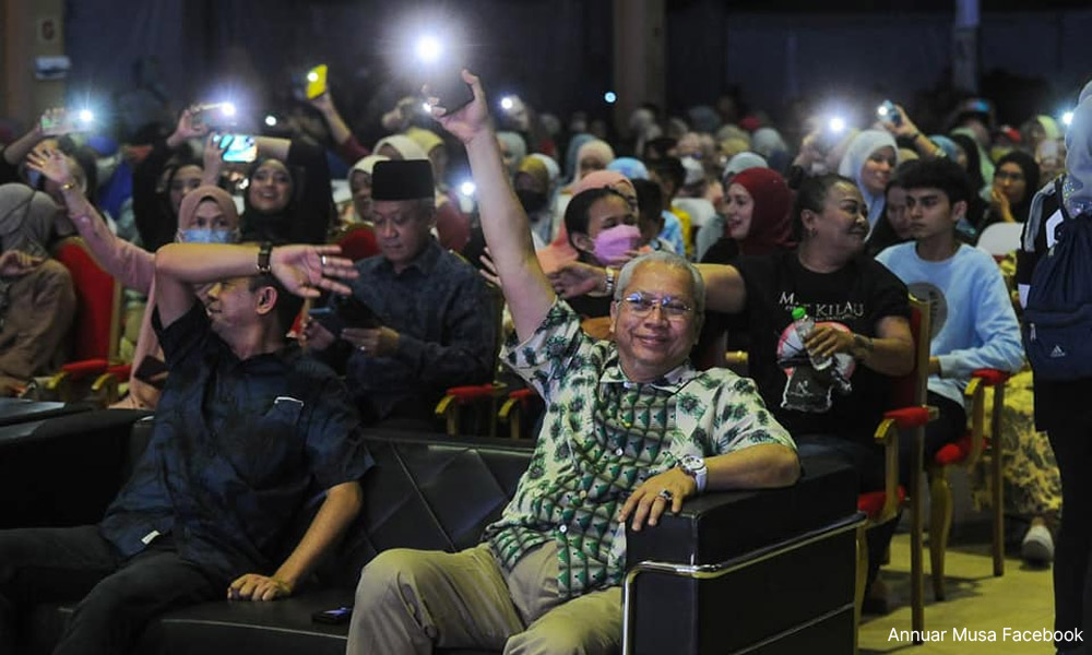 Annuar bawa Mat Kilau 'berpencak' di Kota Bharu