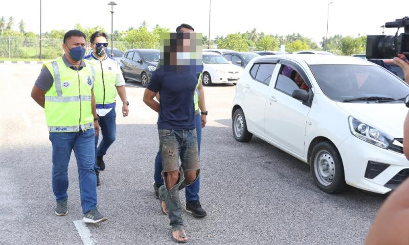 丹州失业男承认侮辱伊教，判坐牢6个月罚款1万