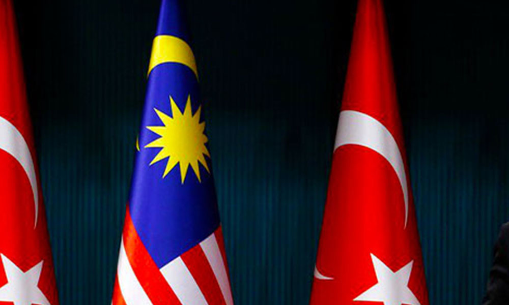 Might -Turkish Aerospace Industries meterai kerjasama teknologi angkasa