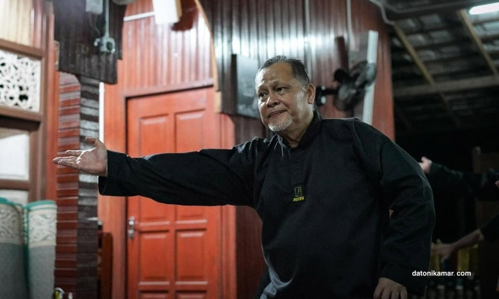 ULASAN | Hang Tuah tak kata 'takkan Melayu hilang di dunia' saja