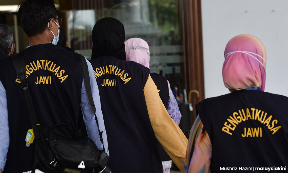 Groups say Siti Nuramira's arrest by Jawi 'like a witch hunt'