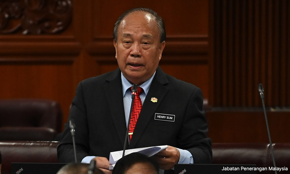 Can't pay e-hailing fares? Take other public transport, govt says