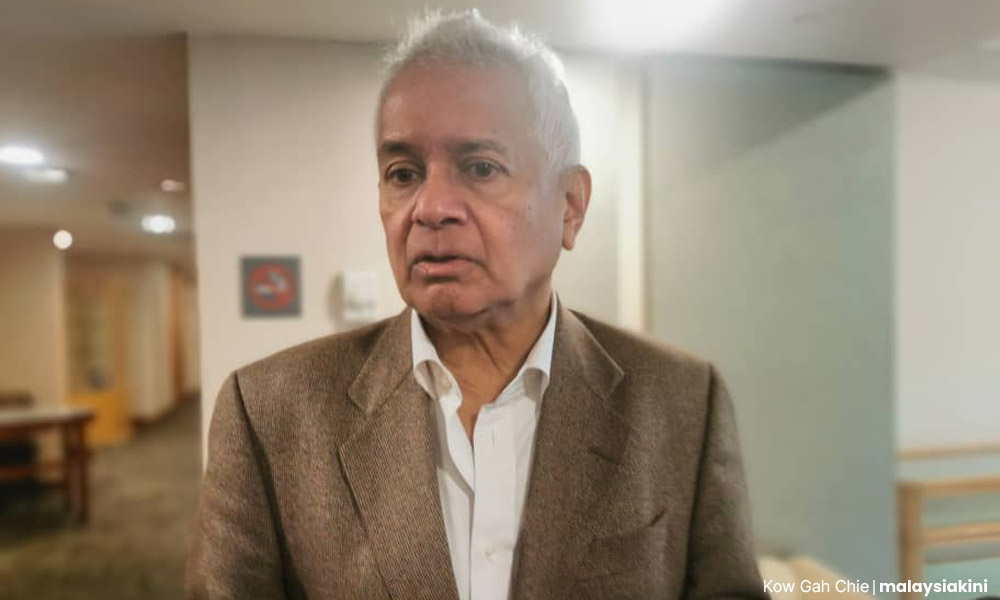Witness: Ex-AG green lighted charging of Shahrir despite incomplete probe