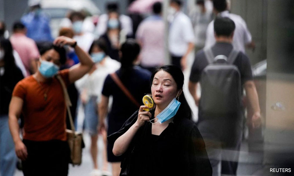 Broad swathe of China swelters in high temperatures