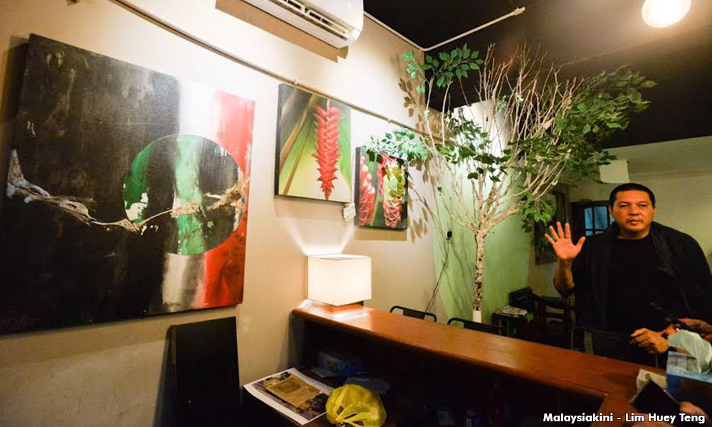 Stroke victim revamps massage spas run by the blind