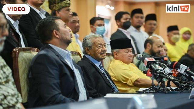 LIVE: Dr Mahathir chairs Gerakan Tanah Air (GTA) press conference