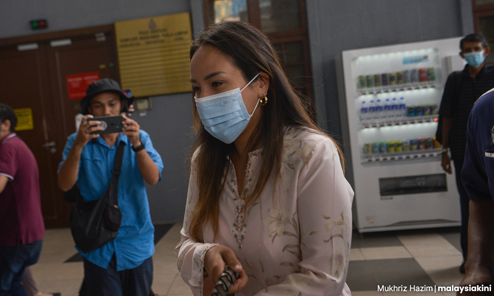 Najib adjusting to new routine in jail, says daughter