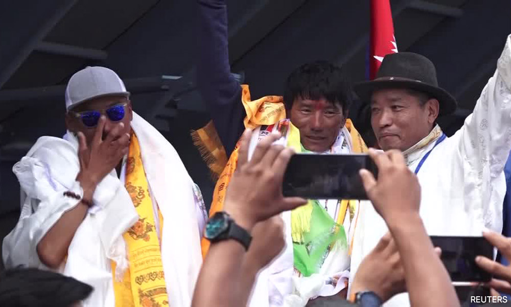 Nepali Sherpa sets record climbing 14 highest peaks twice