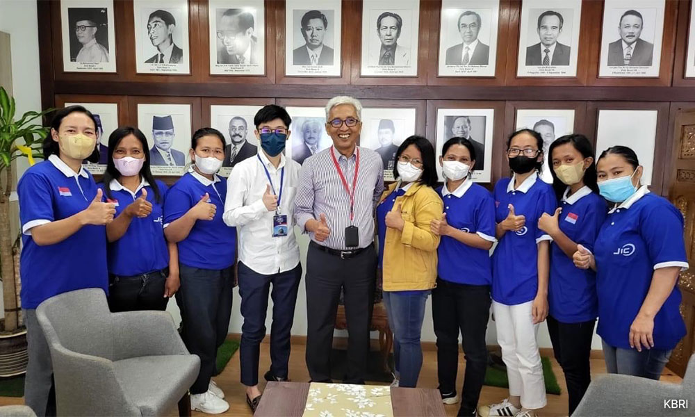 Indonesian domestic workers: First batch of 8 arrived, 23k in process