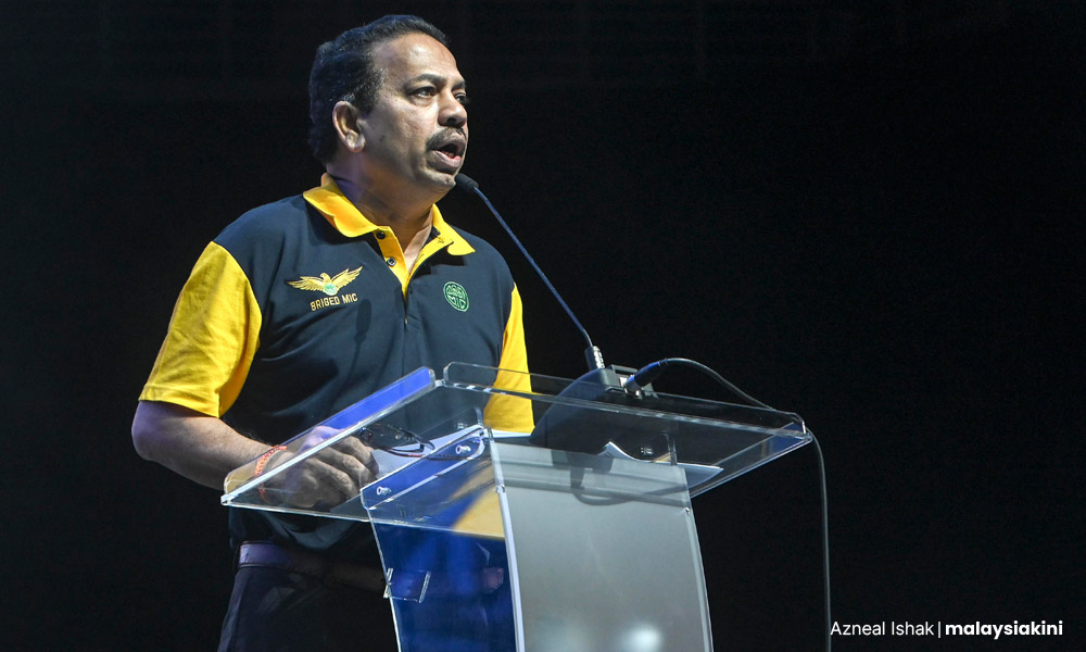 Vigneswaran dismisses report of MIC resolution to free Najib