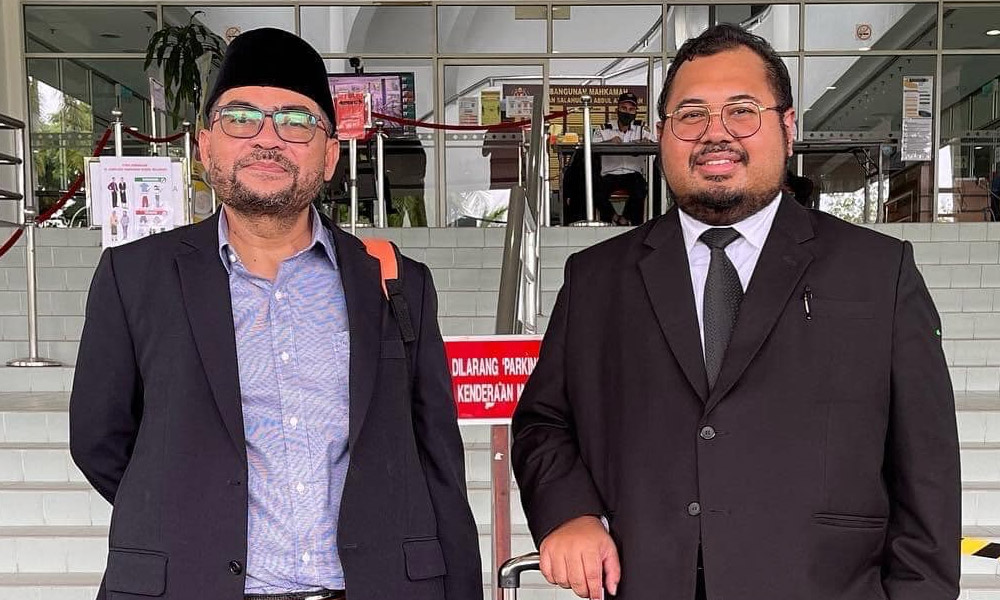 Mahkamah tolak saman fitnah Dusuki terhadap Mujahid