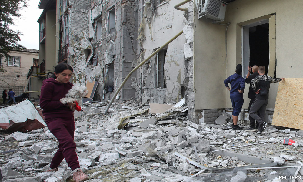 Joy in northeast Ukraine as residents return after Russian retreat