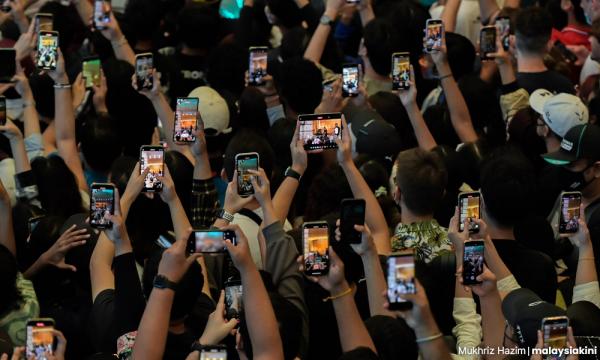 Garis panduan keselamatan, larangan telefon pintar tak lama lagi