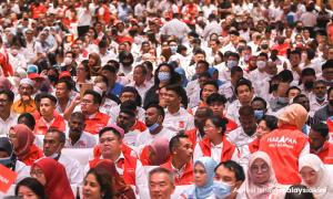 COMMENT | Politics of threatening to leave - why it almost never happens