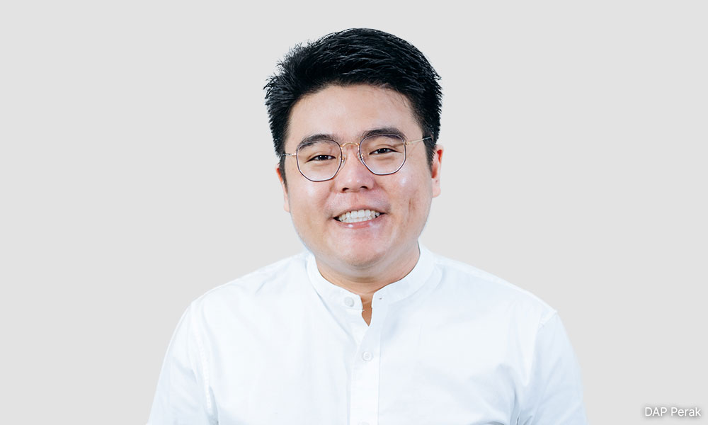 d8b122939deec624b3954b4e0f012ef7