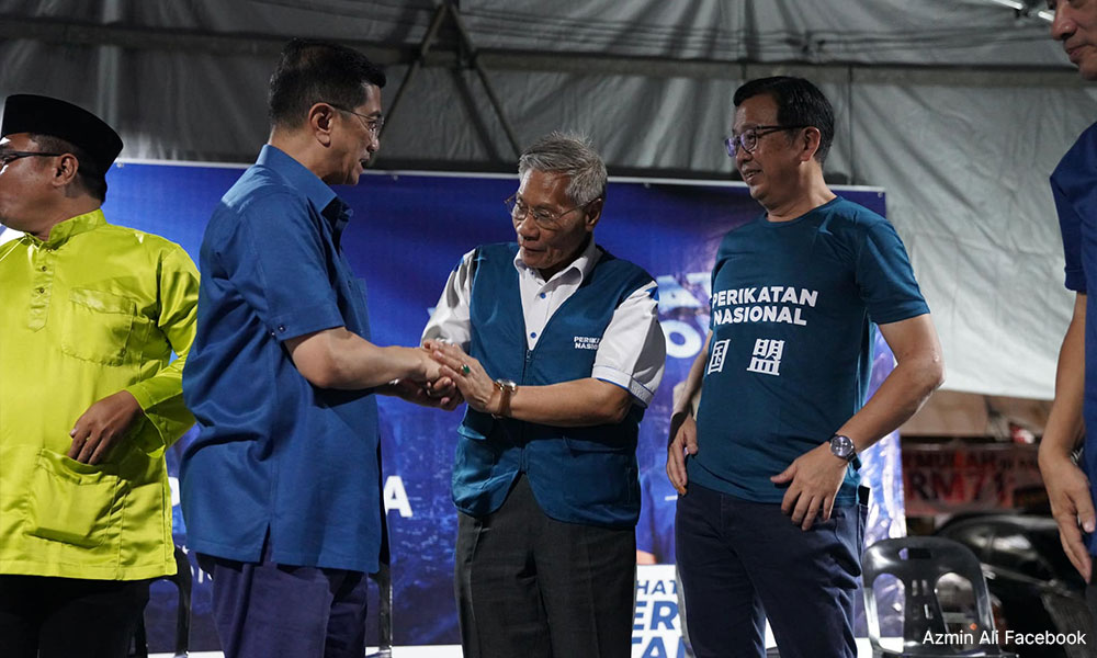 阿兹敏抨公正党畏惧行动党，“面对他们就如老鼠”