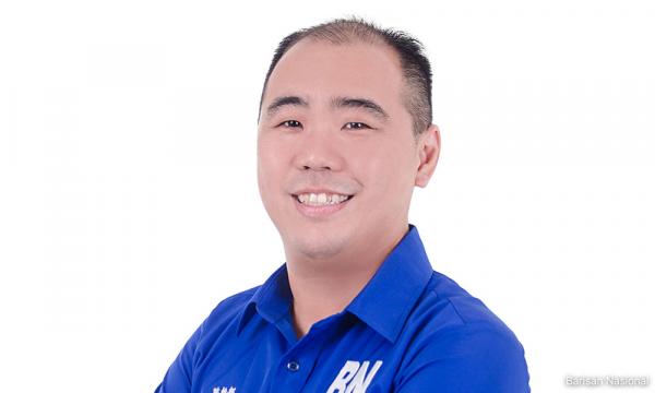 MCA Marah: Timbalan Menteri Kewangan Sebarkan Dasar Negara Lewat Facebook, Bukan Saluran Rasmi!
