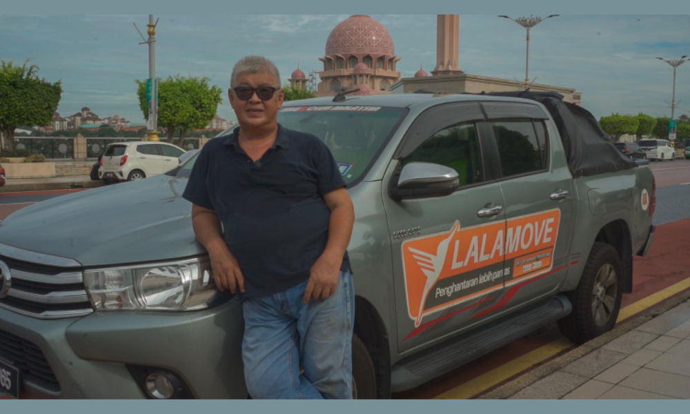 Between Lenses And Steering Wheel: Uncle Lam’s Story