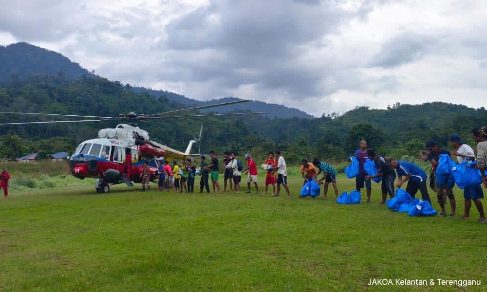 Fire Dept airlifts 21 tonnes of food to stranded Gua Musang Orang Asli