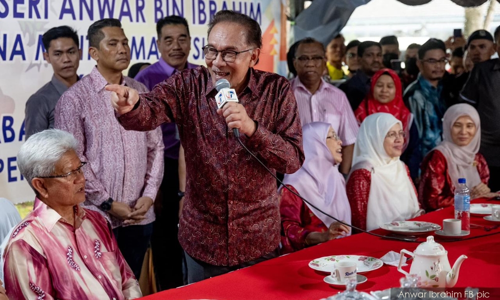 Anwar: Tak payahlah kita nak layan semua kerenah dia