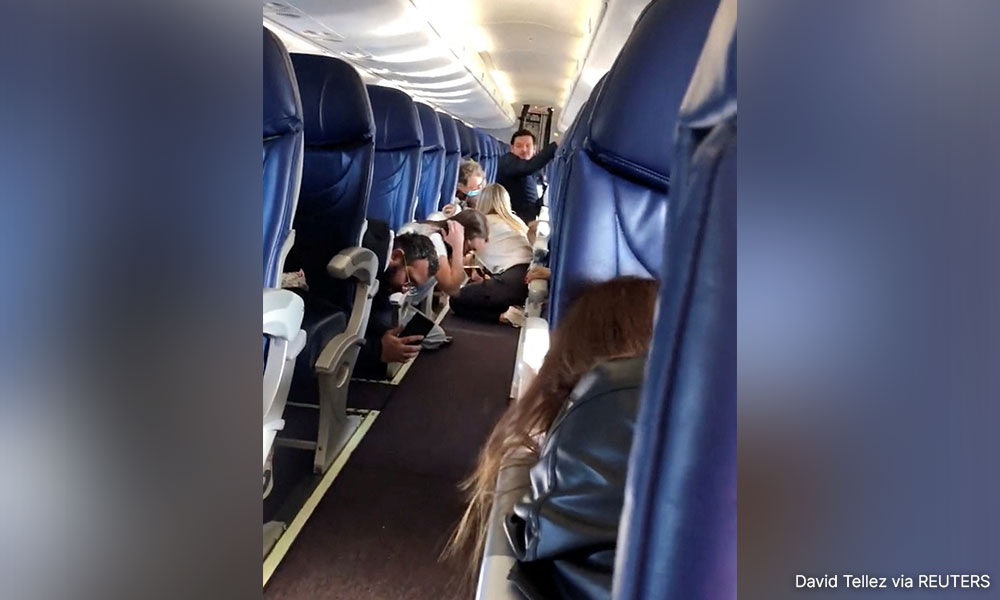 'We threw ourselves to the floor': Passenger in Mexican plane caught in cartel crossfire