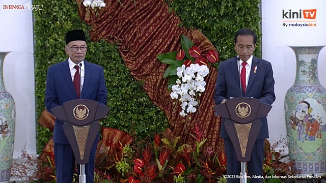 LIVE: Perdana Menteri Anwar Ibrahim kunjungi Presiden Indonesia Joko Widodo