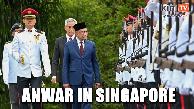 Anwar arrives in S'pore for official visit
