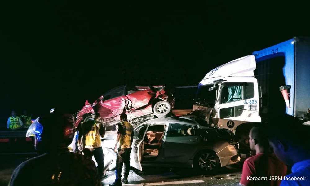 Eight injured in pile-up involving nine vehicles