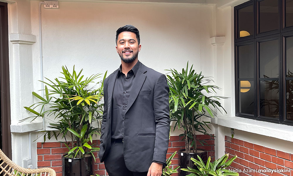 Aliff Aziz akur tak berganding dengan Sophia AlBarakbah