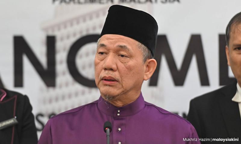 Akaun FB 'Haji Fadillah Yusuf' ada 379 kawan bukan milik TPM