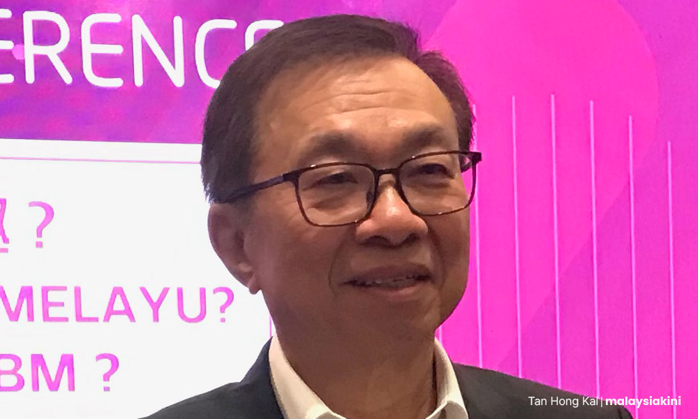 Articles on Chinese schools: MCLC won't pursue case