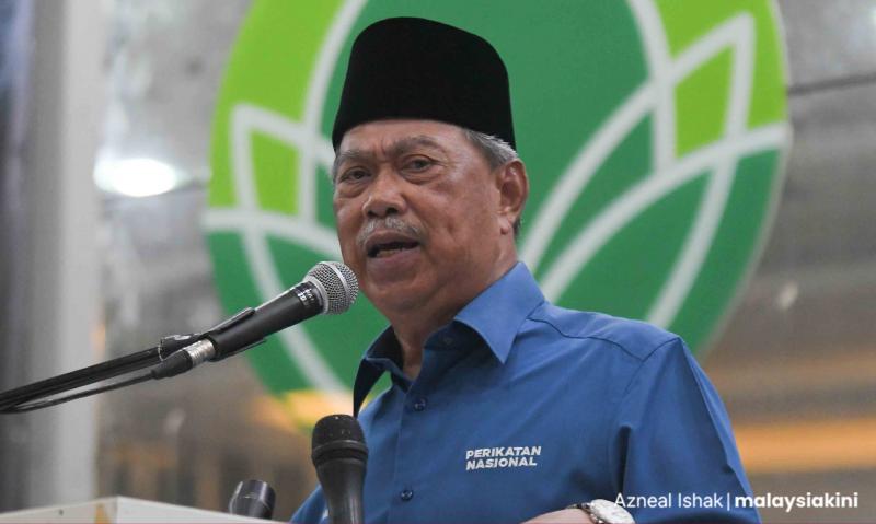 Serbuan SPRM: Anwar, jangan teruskan kezaliman - Muhyiddin