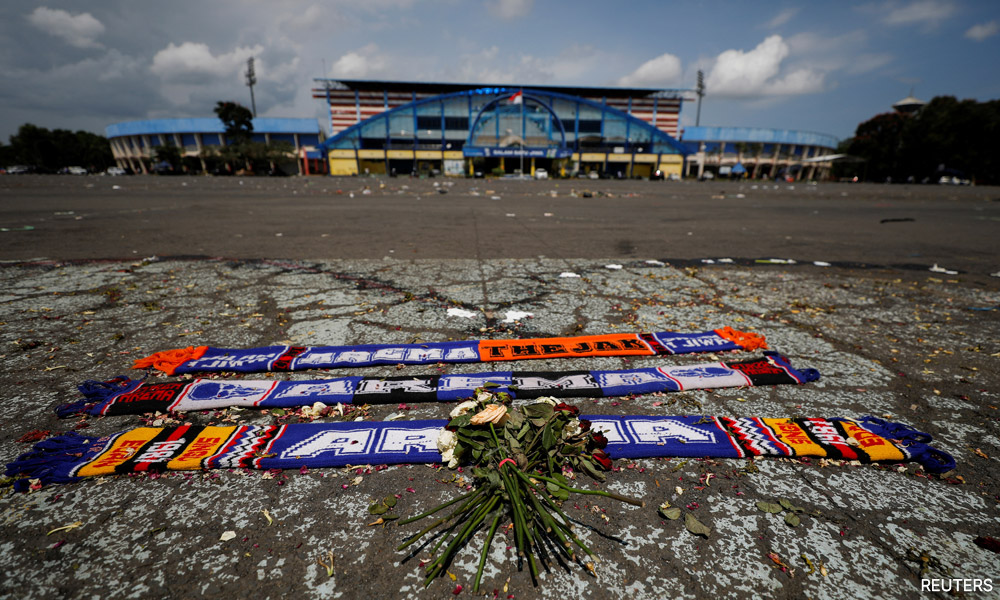 Indonesia court jails cop over deadly soccer stampede, clears 2 officers