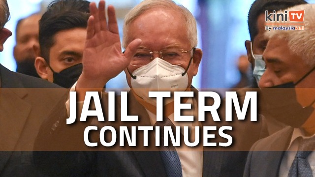 Najib to stay in jail, apex court denies SRC review