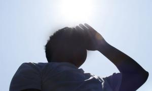 Experts warn of heatstroke, long-term health risks amid hot spell