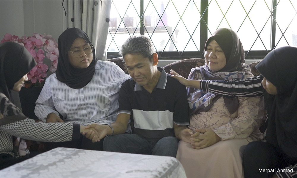 Grace, acceptance needed to cope with rare disease, says teacher