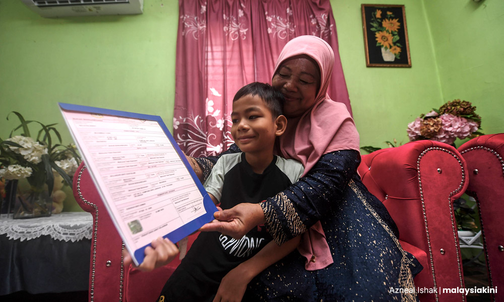 Lepas dapat sijil lahir, nenek nak pastikan Yusri dapat ke sekolah