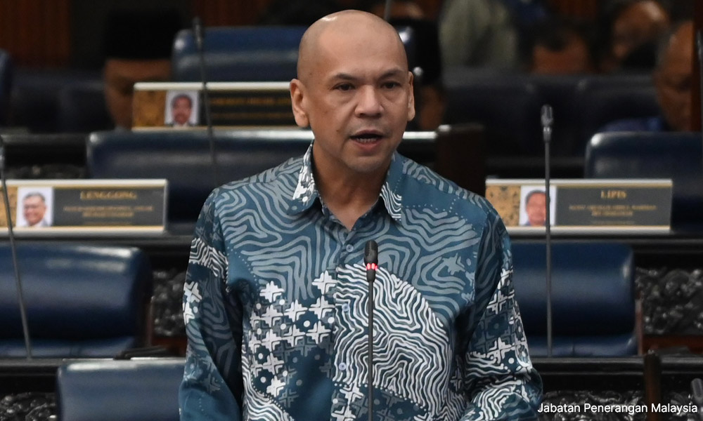 No civil servants, contract workers laid off after change in govt