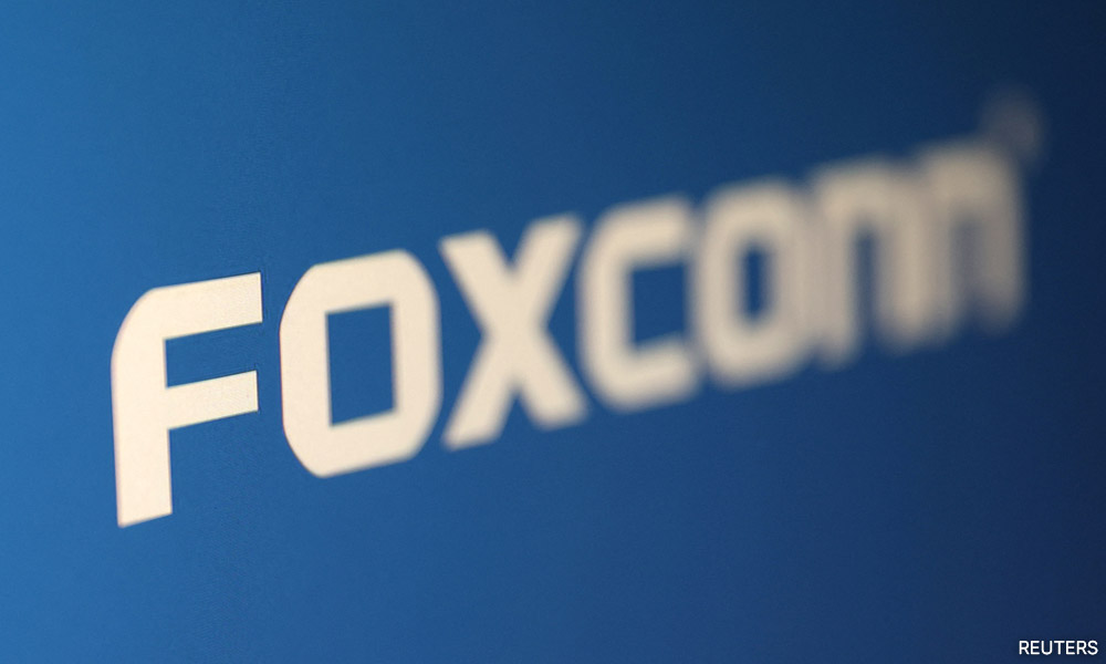 Ex-Samsung employee stole secrets for China Foxconn project - court filings