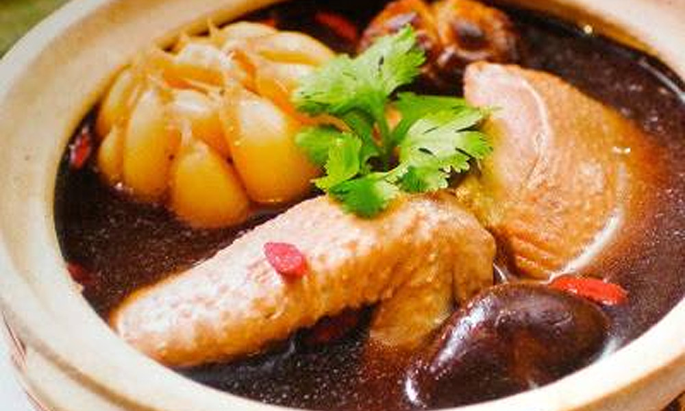 Teresa reminds PAS MP Islamist party once served halal bak kut teh