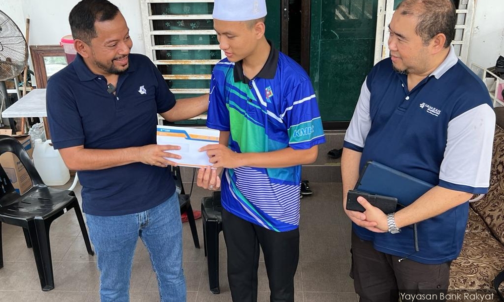 Kisah pelajar cemerlang SPM kehilangan ibu dapat perhatian YBR