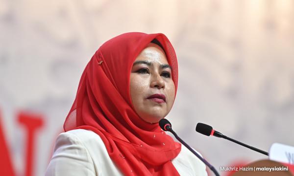 Umno perlu tinggalkan nostalgia silam - Noraini